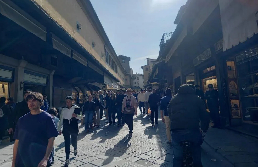 Walking at Ponte Vecchio