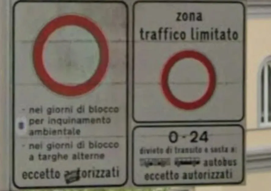 ZTL sign board in Florence
