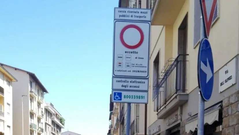 bus dedicated lane florence