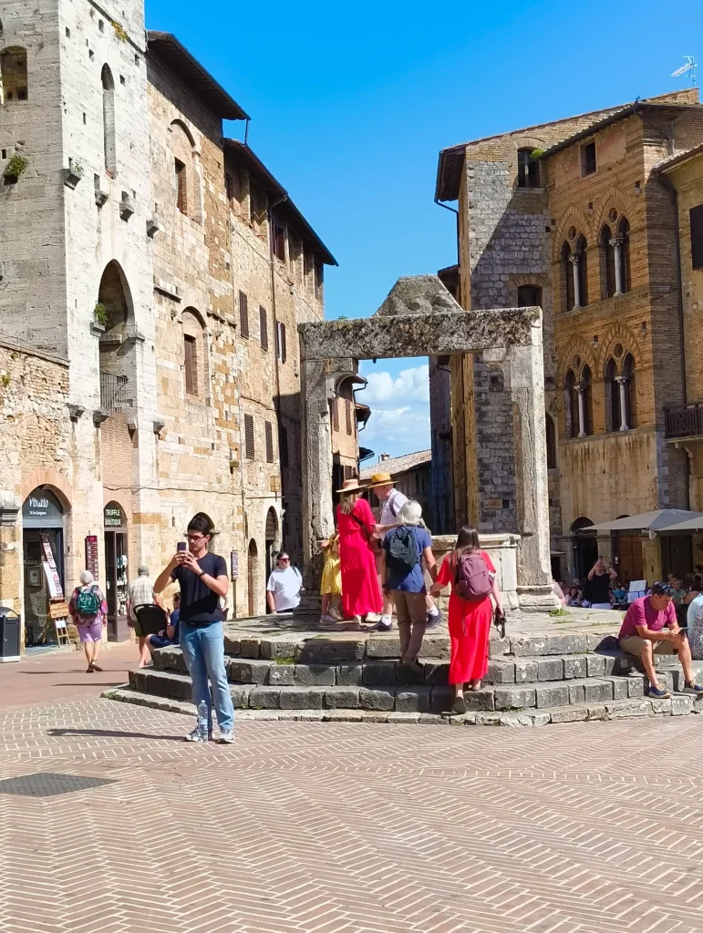 View of Piazza Della Cisterna - San Gimignano
